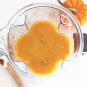 quick and easy butternut squash and apple soup